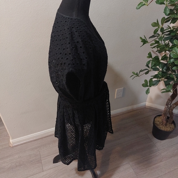 Banana Republic Women's Black Embroidered Dress Size 12 - Picture 7 of 10